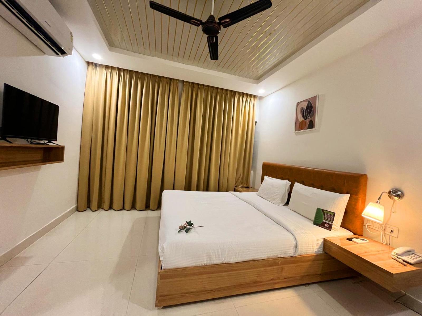 Hotel Hibiscus Tree- Bachupally Hyderabad Exterior foto
